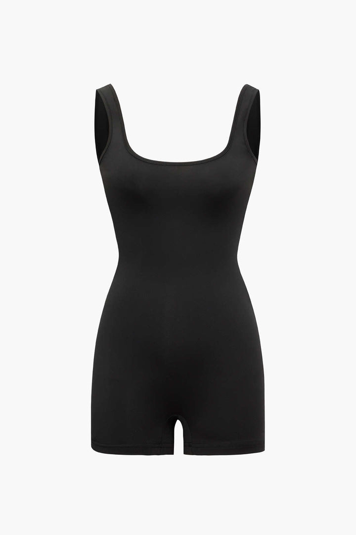 Gweeks - Bold Form Short Body - gweeks.com