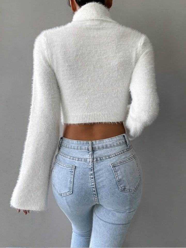 Gweeks - Fluffy High Neck Crop Bluz - gweeks.com