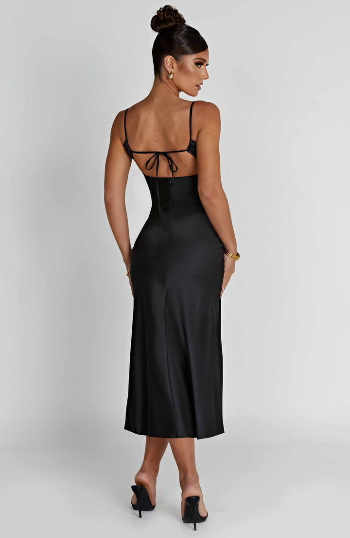 Gweeks - Noir Allure Midi Elbise - gweeks.com