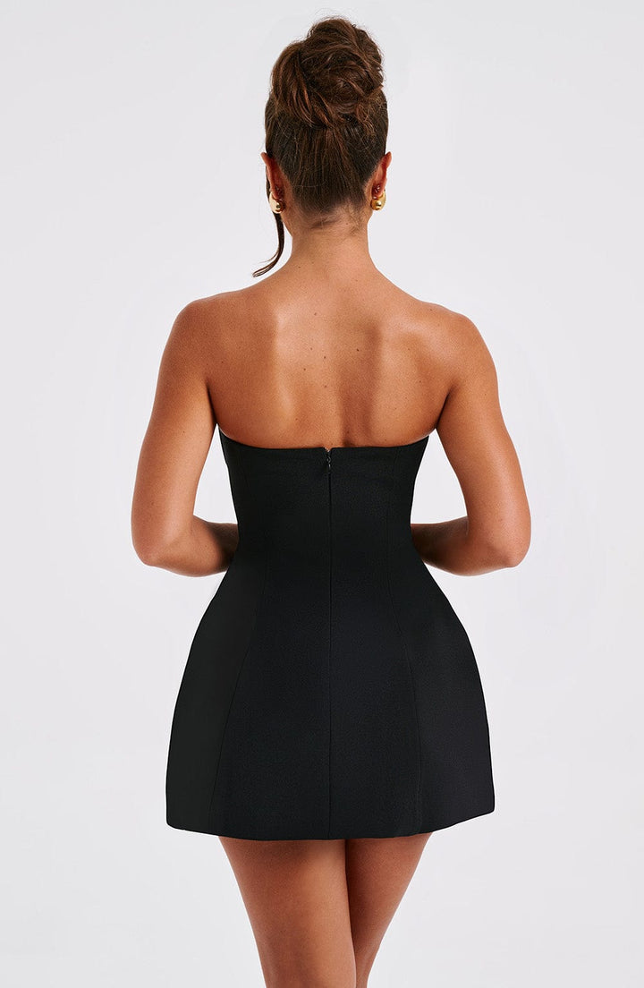Gweeks - Noir Charm Straplez Mini Elbise - gweeks.com