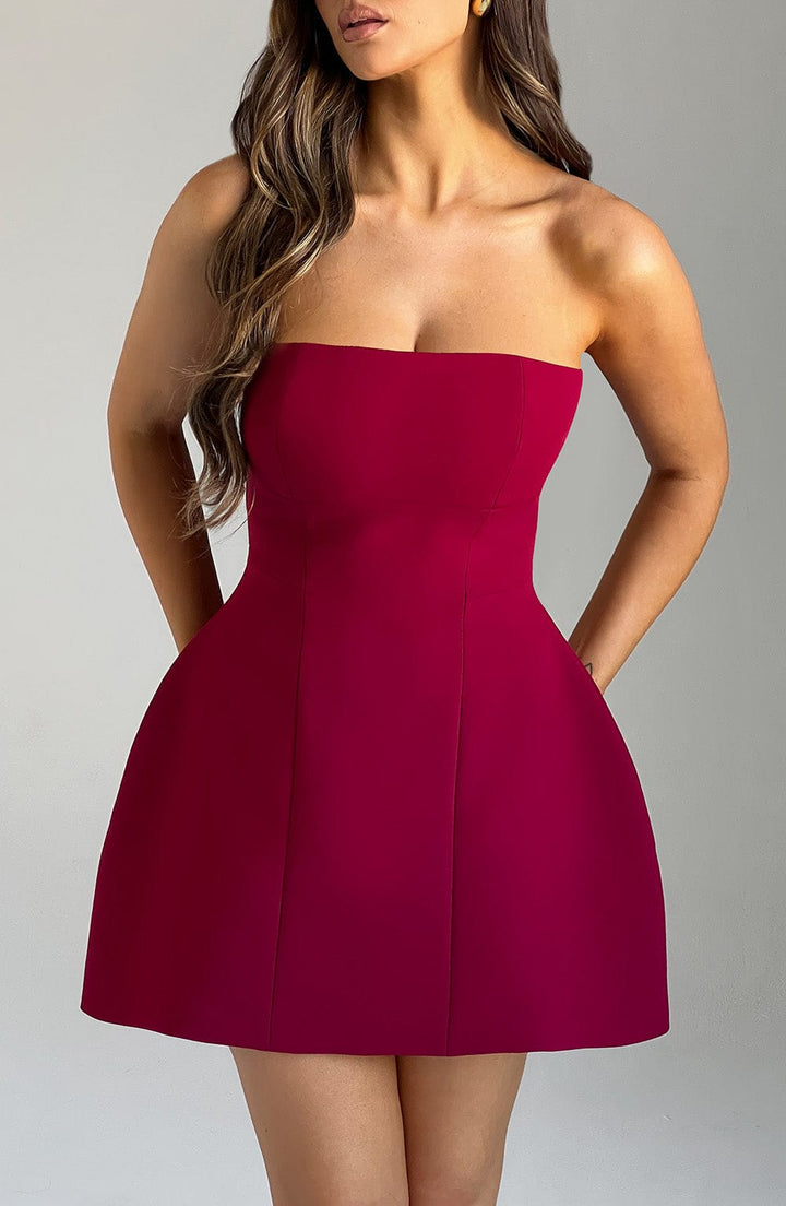 Gweeks - Ruby Elegance Straplez Mini Elbise - gweeks.com