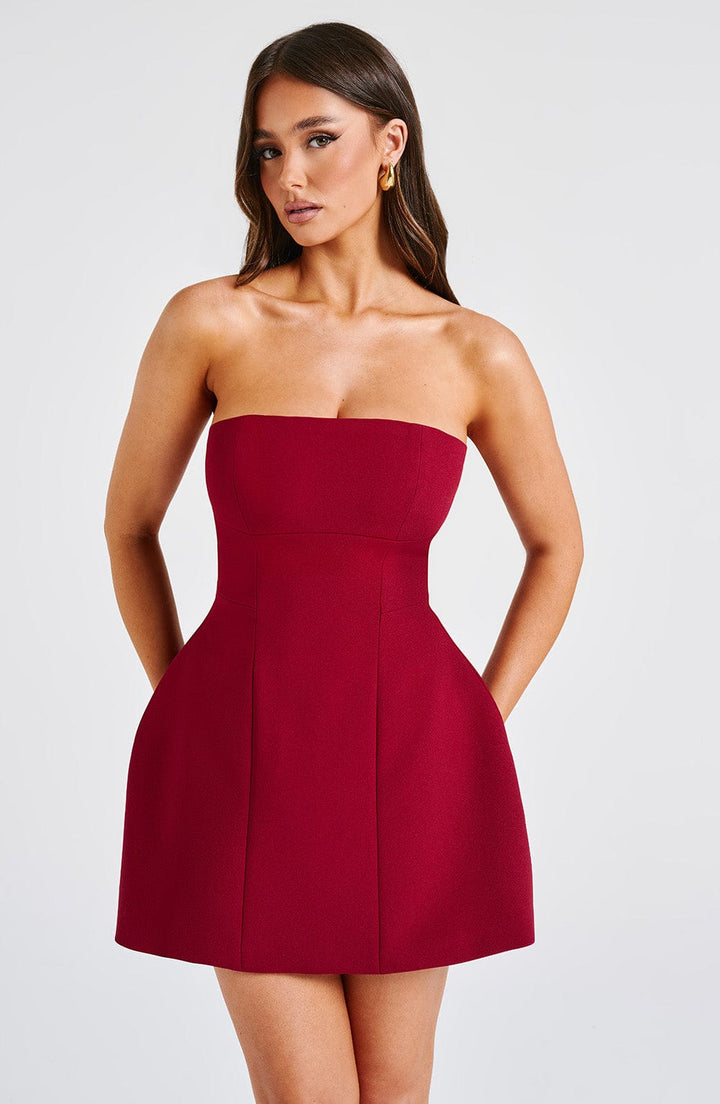 Gweeks - Ruby Elegance Straplez Mini Elbise - gweeks.com