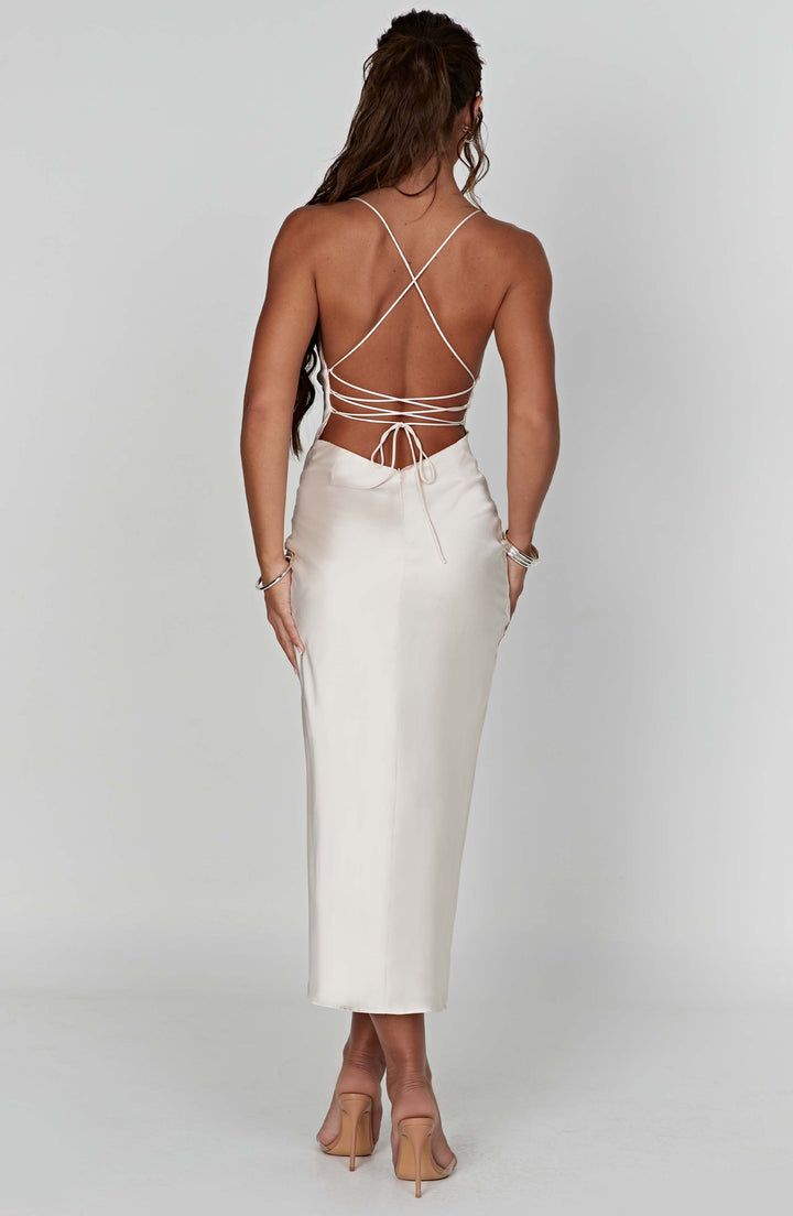 Gweeks - Satin Serenity Drapeli Yırtmaç Detaylı Elbise - gweeks.com