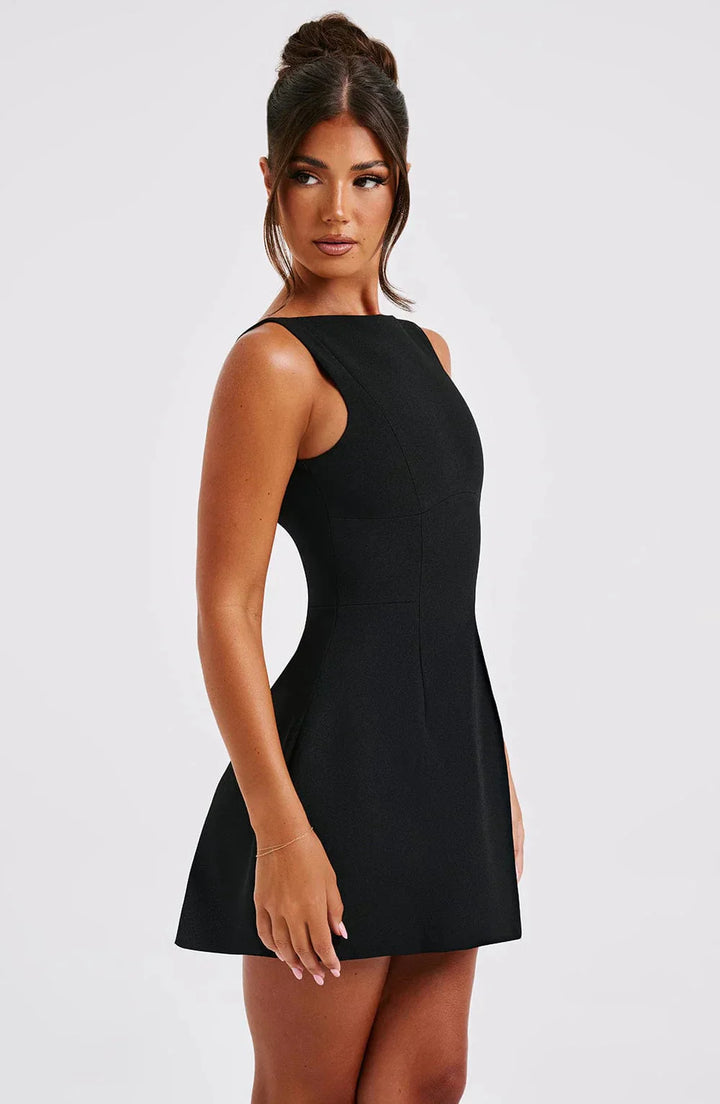 Gweeks - Sculptural Elegance Mini Elbise - gweeks.com