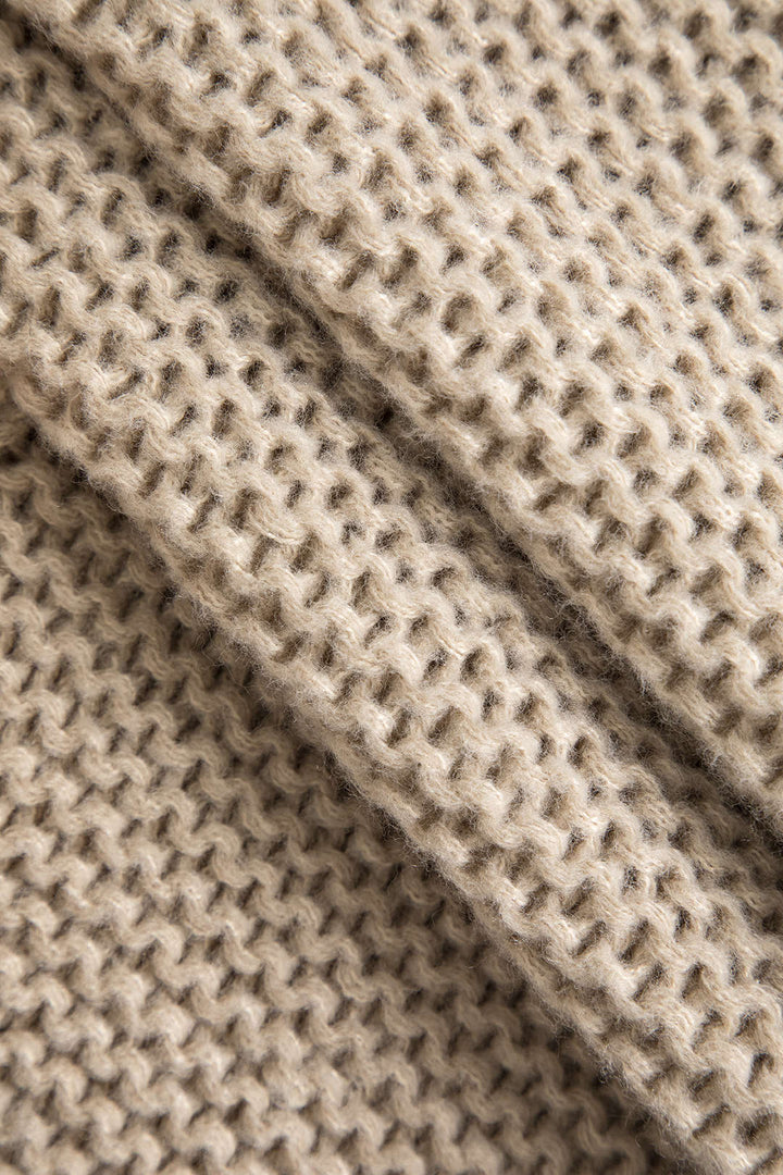 Gweeks - Soft Cable Knit Kazak - gweeks.com